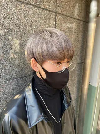 カラー BLANCA　HAIR西尾所属・新納 杏奈のヘアスタイル