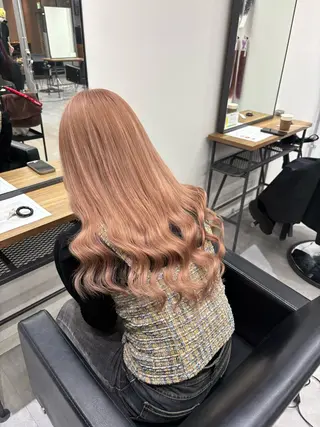 SAKI🫧透明感 カラー&エクステのヘアスタイル