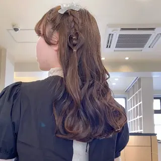 ロング ヘアアレンジ hair design FABRO.所属・河野 葉月のヘアスタイル