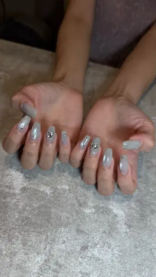 ネイル Nail MOANAのネイルデザイン