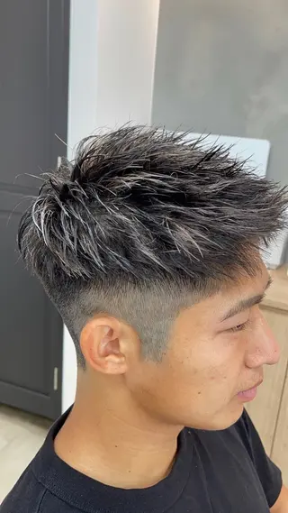 カラー メンズ 🫧似合わせカット 立川TOSHIKIのヘアスタイル