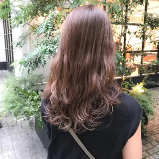 セミロング LOMA🇰🇷 銀座クボタのヘアスタイル