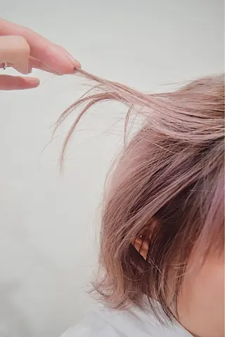 ショート カラー ハイトーンカラー RYUのヘアスタイル