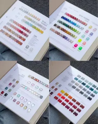 カラー NANAネイルサロン 【長さだし専門店】のネイルデザイン