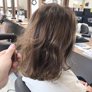 セミロング カラー Lien 深井店のヘアスタイル