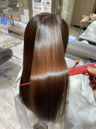 ロング 鯉谷　僚 【本物の髪質改善】のヘアスタイル