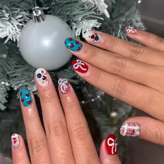 ネイル yuria 🎀海外ネイル🌺のネイルデザイン