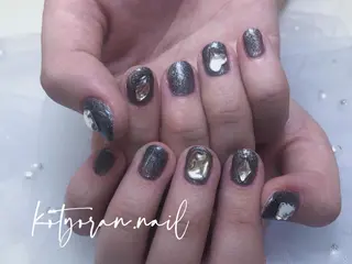 ネイル モナ& ミユのネイルデザイン