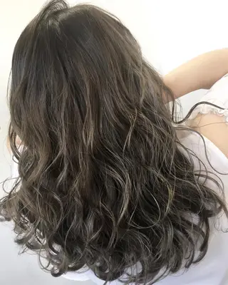 カラー ブリーチ毛縮毛矯正 👑山口のヘアスタイル