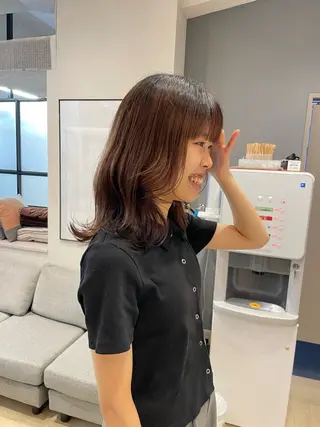 ミディアム akane .のヘアスタイル