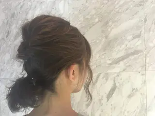 ミディアム カラー ヘアアレンジ 辻本 夏子のヘアスタイル