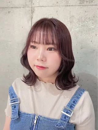 ショート カラー 阿部 響香のヘアスタイル