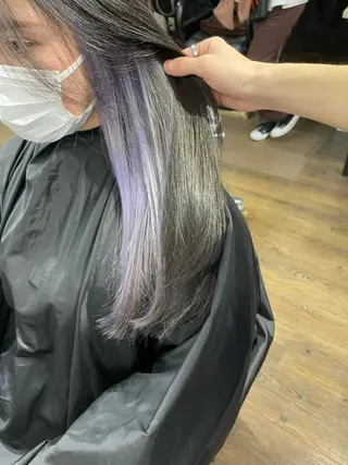 ロング カラー ヒカ/外国人風 デザインカラーのヘアスタイル