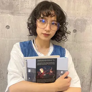 ミディアム カラー 比嘉 陽のヘアスタイル