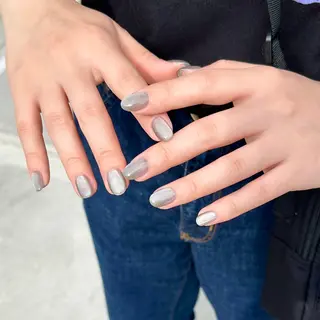 ネイル salon mowa所属・mowa 🌿‬ kanaのネイルデザイン