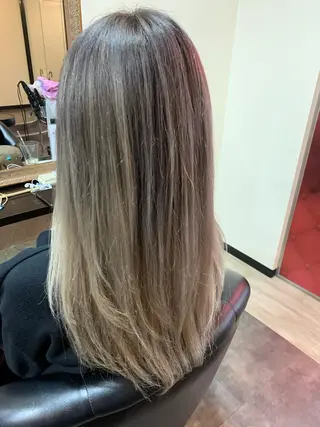 ロング カラー Little_okinawa所属・Mikuri 【Little】のヘアスタイル