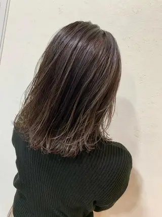 ミディアム カラー 天野 開のヘアスタイル