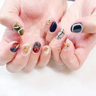 ネイル 根津 綾子のネイルデザイン