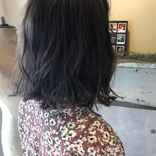 ミディアム カラー FERIAあべの KARINのヘアスタイル