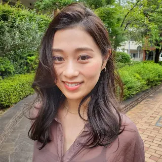 セミロング カラー フリーランス所属・韓国ヘア レイヤー くびれヘアMATSUのヘアスタイル