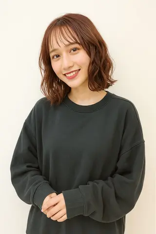 ミディアム パーマ 宮原 愛果のヘアスタイル