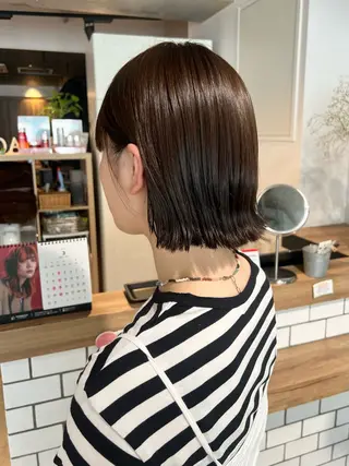ミディアム カラー 美髪🧊ショート /ボブ/小由葵のヘアスタイル