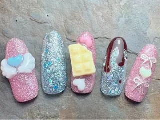 ネイル マジックミラー所属・マジック ミラーのネイルデザイン