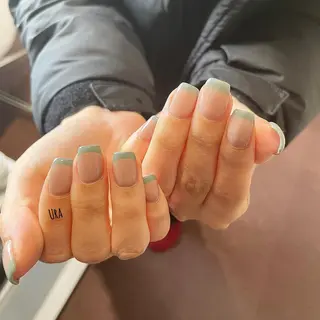ネイル UrakoNail 《nail》のネイルデザイン