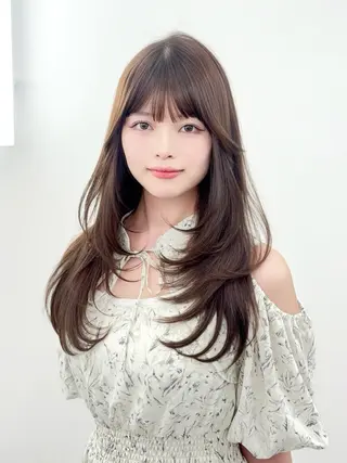 ロング カラー 韓国ヘア/レイヤー/ 顔まわり足立遥奈のヘアスタイル