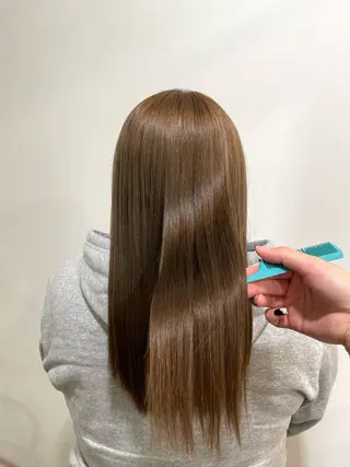 ロング オオシマ ミユのヘアスタイル