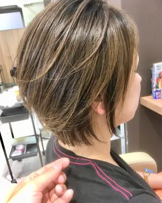 ショート カラー コトナ越谷店長　小川 良介のヘアスタイル