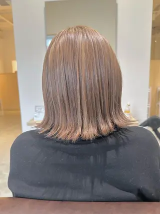 セミロング カラー Design Color🐰アユミのヘアスタイル