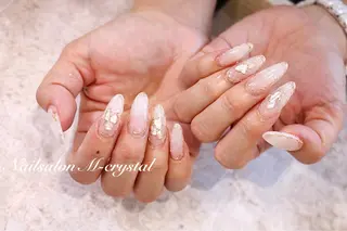 ロング Nailsalon M-crystalのネイルデザイン