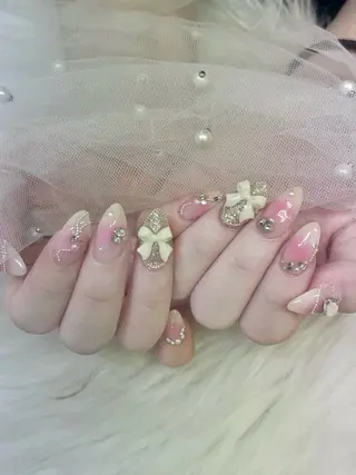 ネイル 松森 千夏のネイルデザイン