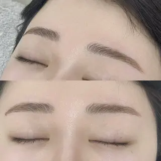 アイブロウ Bianca 💖satoのネイルデザイン