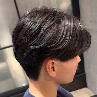 パーマ メンズ 韓国レイヤー/センタ ーパート/坂本翔のヘアスタイル