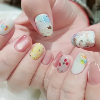 ネイル minimus._.nails(votre salon)所属・Kyu Yui(🇹🇼)のネイルデザイン