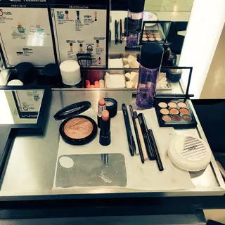 田畑 福恵のヘアスタイル