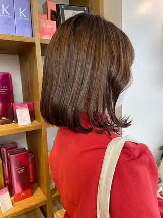 ミディアム 江上 京花のヘアスタイル