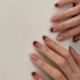 ネイル RAFFINE 月🦋🩵のネイルデザイン