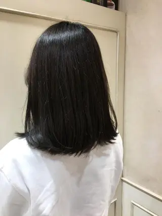 セミロング カラー 吉原 雪乃のヘアスタイル