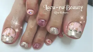 ネイル 小顔と腸の専門店 ラクーラビューティのエステ・リラクイメージ