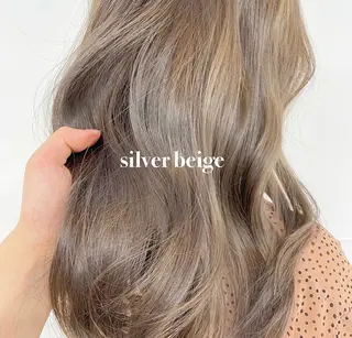 ロング カラー Amelie所属・Amelie yunのヘアスタイル