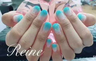 ネイル Nailsalon Reine所属・玉栄 伶奈のネイルデザイン