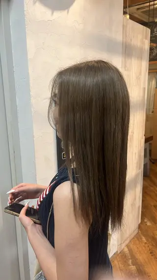 ロング 中村 千夏のヘアスタイル