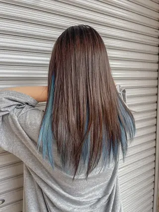 ロング カラー THE2ND 大竹 瞳のヘアスタイル