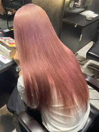 カラー 西村 桃花のヘアスタイル