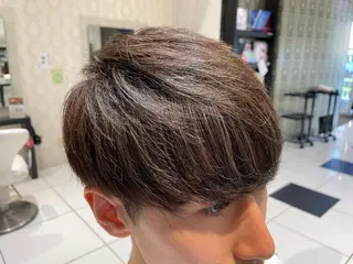 カラー メンズ 渡辺 広輝のヘアスタイル