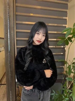 セミロング Lacica所属・三原 つばさのヘアスタイル