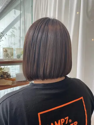 ミディアム カラー fio マナミのヘアスタイル